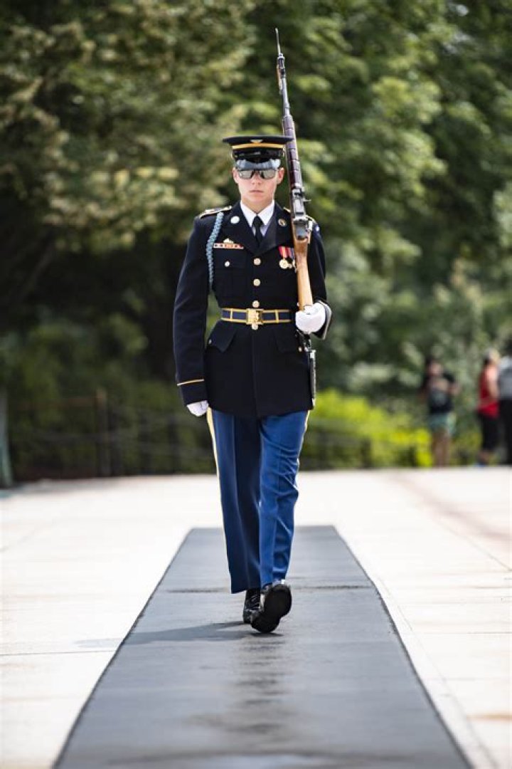 Tombs Officer