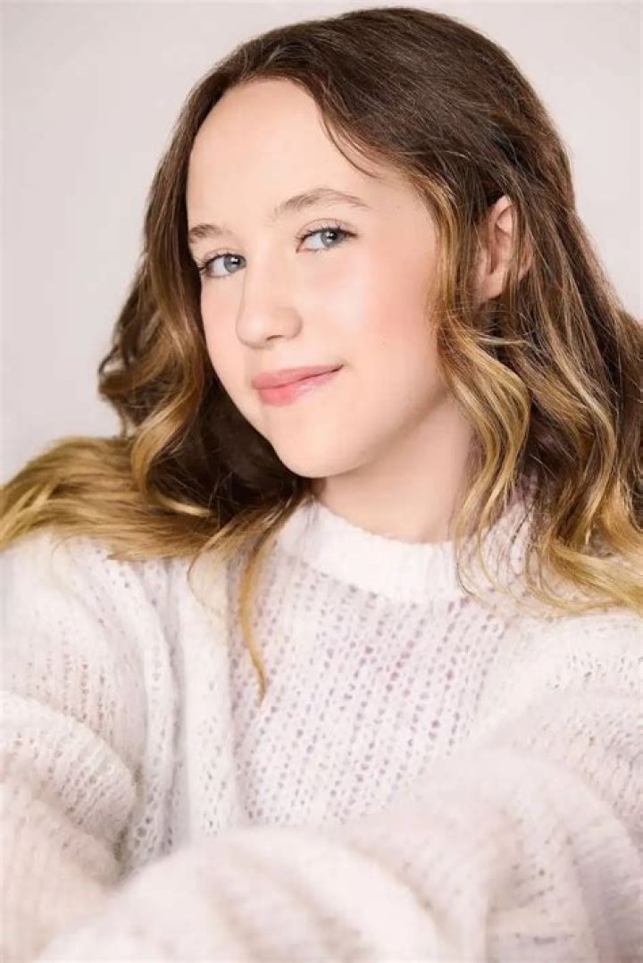Vivien Lyra Blair Biography: Age, Parents, Siblings, Height, Movies, Net Worth