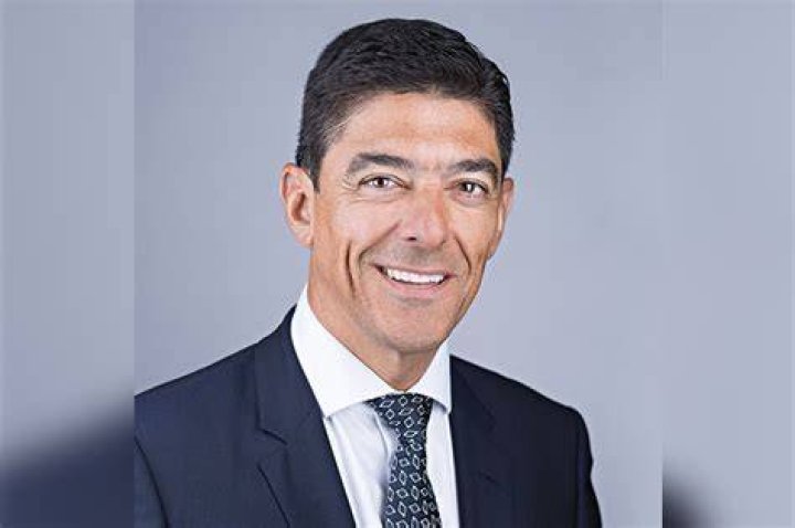 
Was Gustavo Arnal Hispanic – What Was His Ethnicity? Know About His Family Religion 