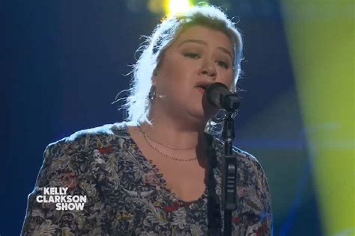 
Watch Kelly Clarkson Perform 2004’s ‘Breakaway’ as a Duet with Sam Smith During Kellyoke Segment 
