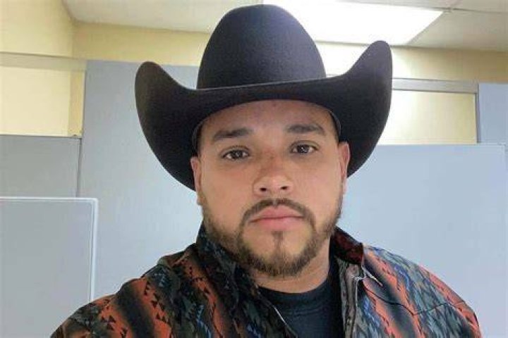 
What happened to Luis Manuel Casillas? Houston mechanic killed during an argument over the bill 