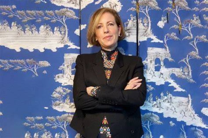 
What Is Stephanie Deleeuw’s Net Worth In 2022? Wife Of Ashton Carter 