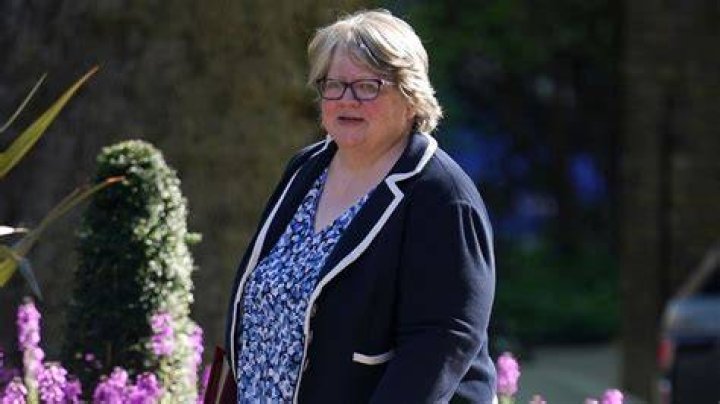
What Is Therese Coffey Illness? Who Is The British Politician Husband? 