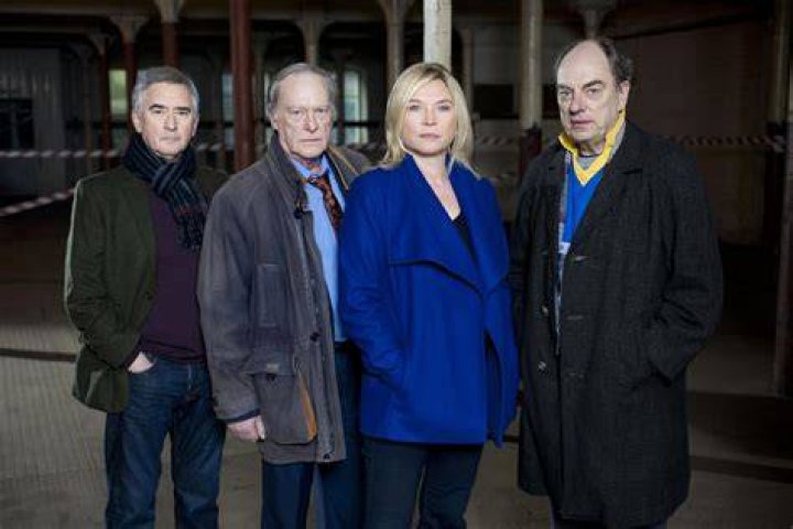 When did Amanda Redman leave New Tricks?