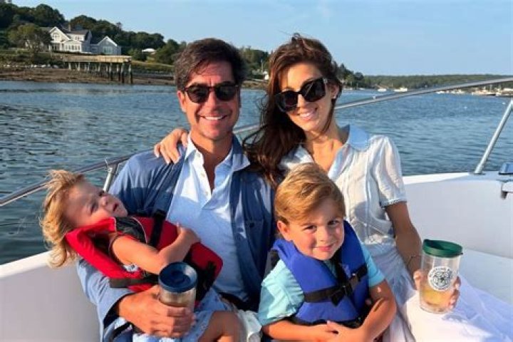
Who are Jesse Watters Parents? Jesse Watters Biography, Parents Name and More 
