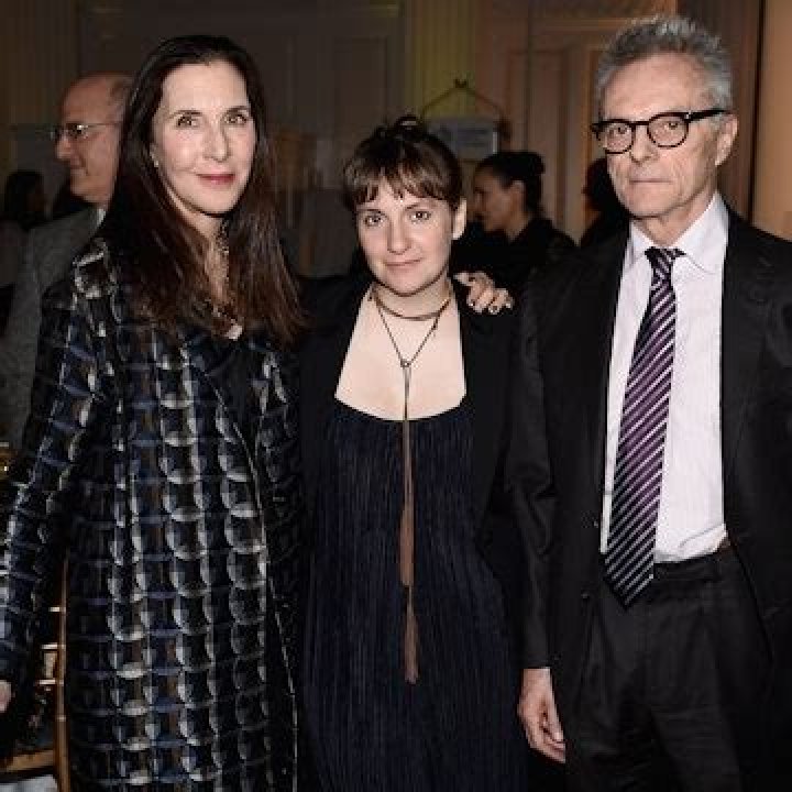 Who are Lena Dunhams Parents? Lena Dunham Biography, Parents Name, Nationality and More