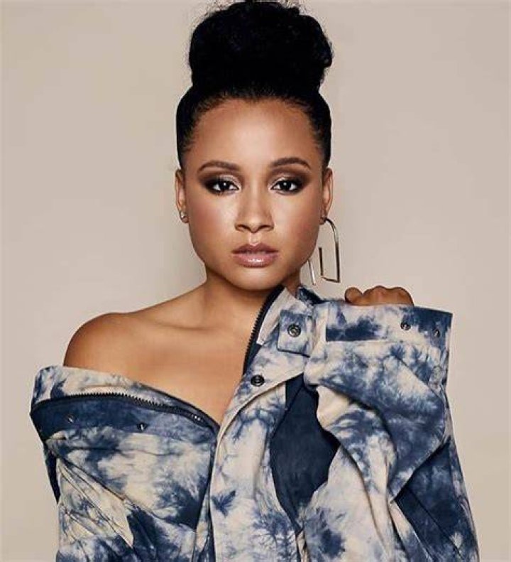 Who are Rhyon Nicole Browns Parents? Rhyon Nicole Brown Biography, Parents Name, Nationality and More