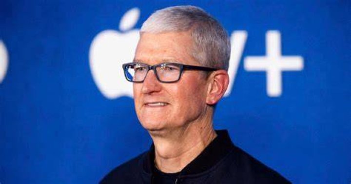 Who Is Apple CEO Tim Cook Husband and Gay Partner? His Salary and Net Worth