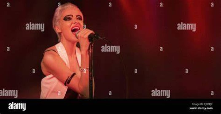 
Who Is Beth Dillon On Hulu ‘Pistol’? The Actress Plays Siouxsie Sioux In The Biographical Drama 