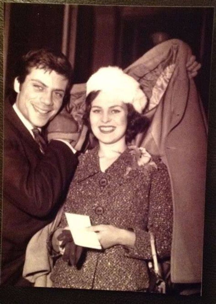 
Who is Geraldine Marie Oliver, Willis Reed’s first wife? 