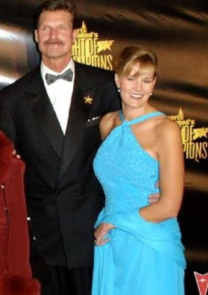 Who Is Lisa Wiehoff? Meet The Glamorous Wife Of Randy Johnson!