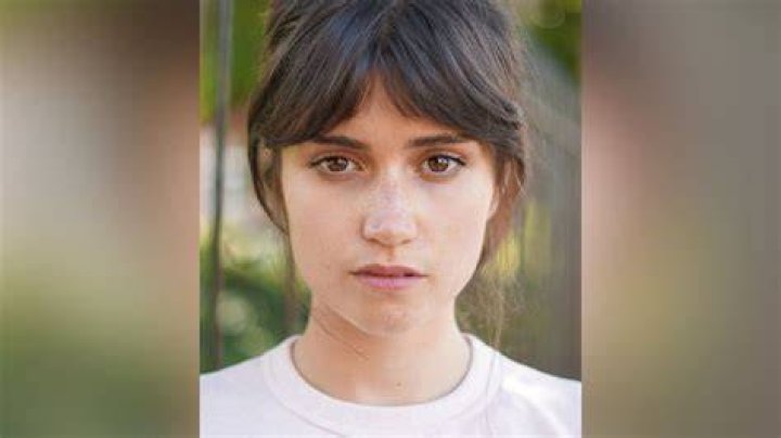 
Who Is Simone Collins Boyfriend? Details About The Conversations With Friends Actress 