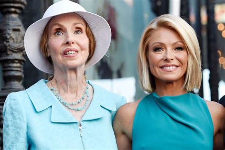 Why Was Kelly Ripa In Hospital? Meet Her Mother And Father On Instagram