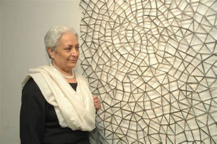 Zarina Hashmi Illness And Death Cause | Struggled With Alzheimer